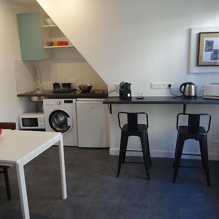 Cite Pilleux - Cozy Apartment In A Private Lane Paris Exteriör bild