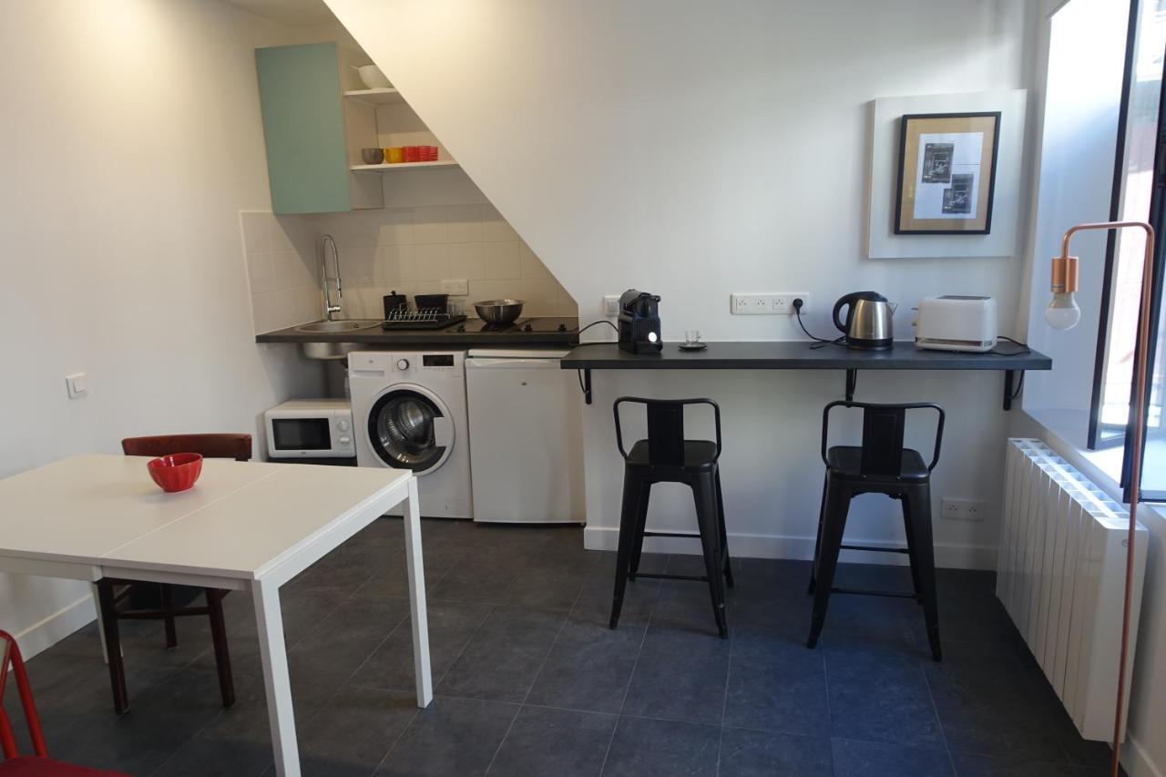 Cite Pilleux - Cozy Apartment In A Private Lane Paris Exteriör bild